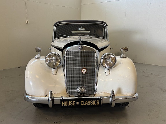 Mercedes-Benz 170 S 2 of 18