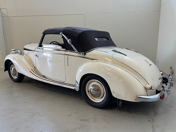 Mercedes-Benz 170 S 6 of 18