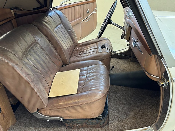 Mercedes-Benz 170 S 14 of 18