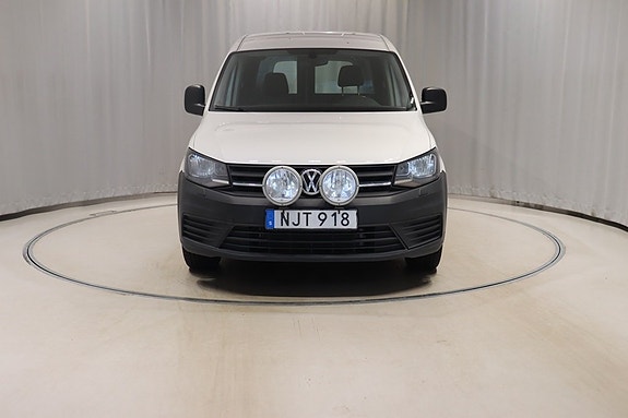 Volkswagen Caddy Maxi 2 of 8