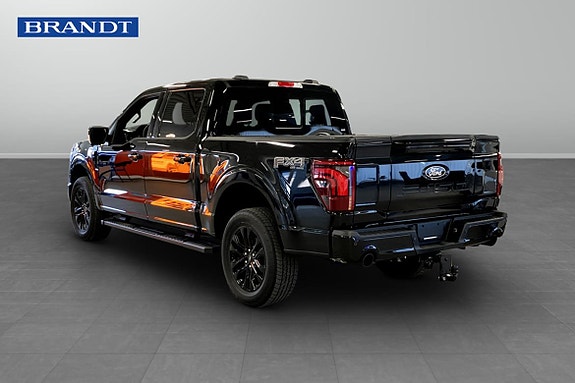 Ford F-150 2 of 6