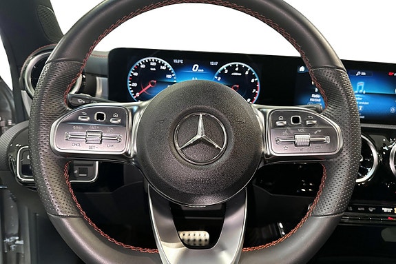 Mercedes-Benz CLA200 6 of 16
