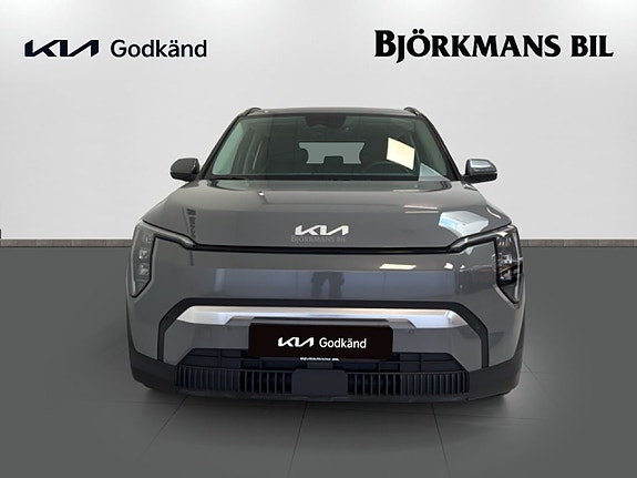 Kia EV3 2 of 22