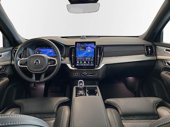 Volvo XC90 6 of 20