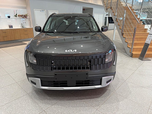 Kia Seltos 5 of 12