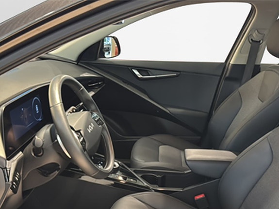 Kia Niro 8 of 16