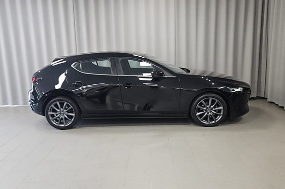 Mazda 3 4 of 12