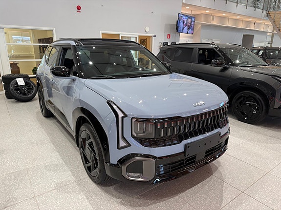 Kia Seltos 4 of 15