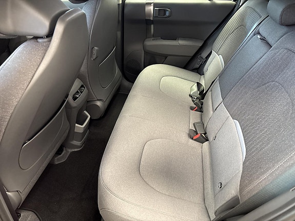 Kia EV3 9 of 14