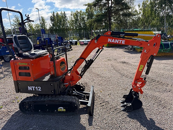 Minigrävare Nante NT12 2 of 27