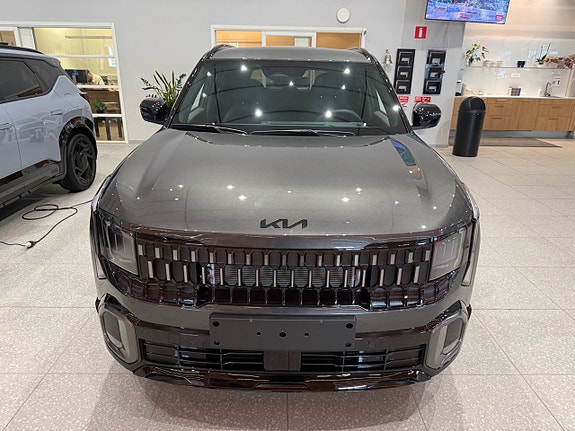 Kia Seltos 5 of 16