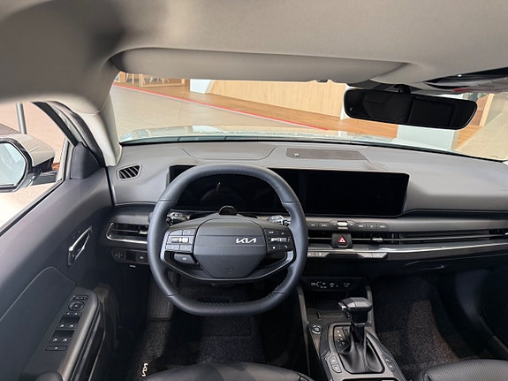 Kia K4 8 of 10