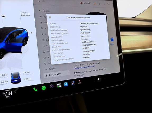 Tesla Model Y 17 of 19