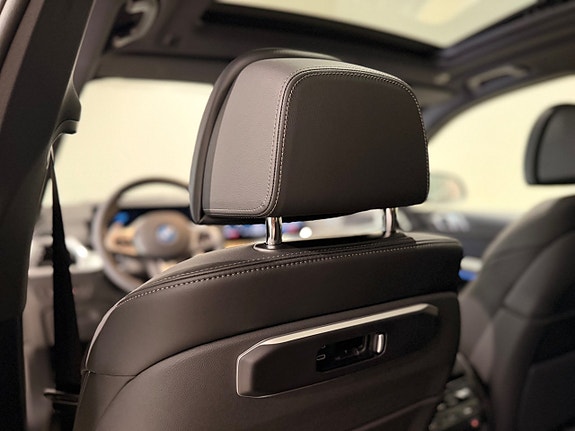 BMW X5 10 of 17