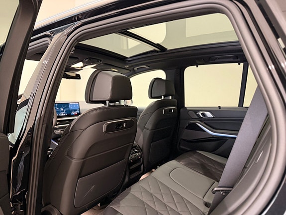 BMW X5 9 of 17