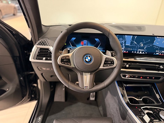 BMW X5 12 of 17