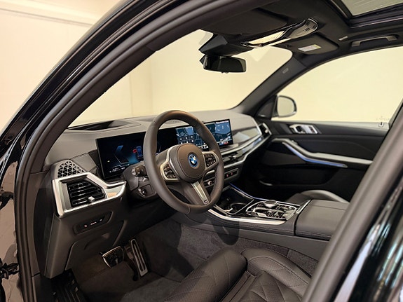 BMW X5 3 of 17