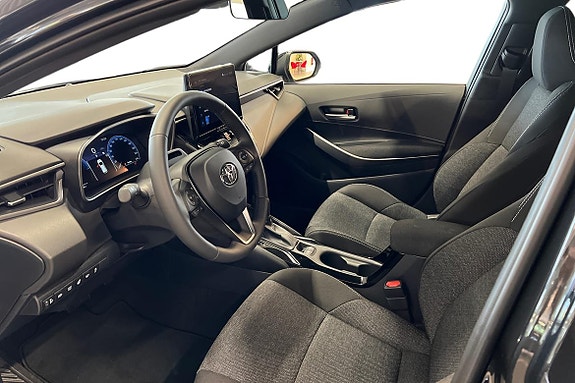 Toyota Corolla 12 of 19