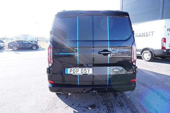 Ford Transit Custom 5 of 8