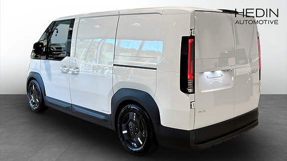Kia PV5 2 of 11