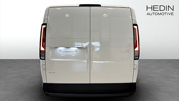 Kia PV5 7 of 11