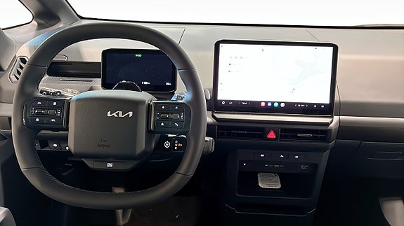 Kia PV5 4 of 11
