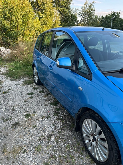 Ford C-Max 3 of 8