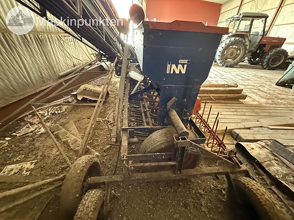 Nordsten Lift-o-Matic CLB 400 MK II såmaskin 5 of 9