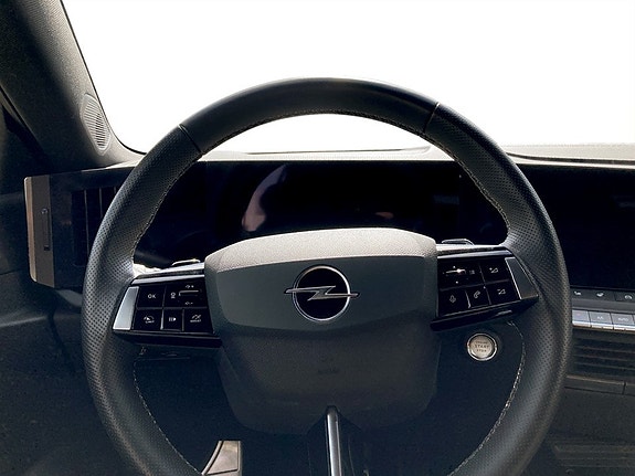 Opel Astra 7 of 15