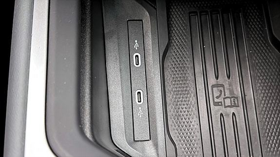 Volkswagen Passat 18 of 19