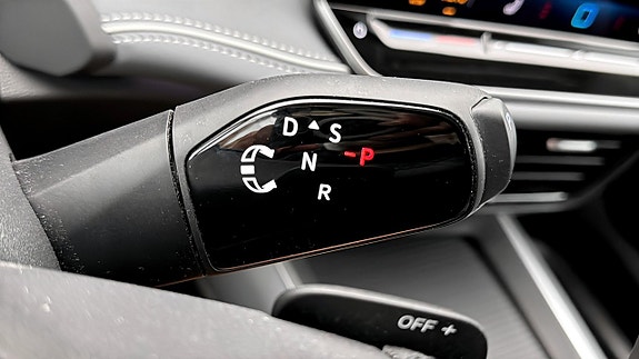 Volkswagen Passat 17 of 19