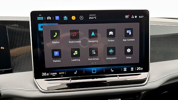 Volkswagen Passat 15 of 19