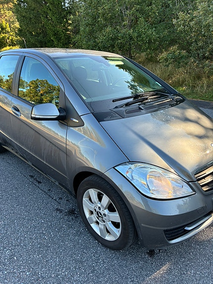 Mercedes-Benz A160 5 of 8