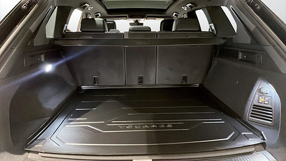 Volkswagen Touareg 13 of 14