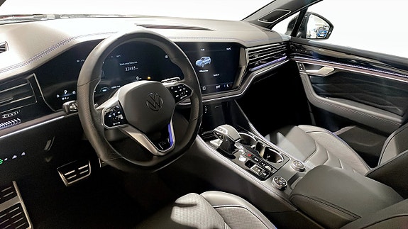 Volkswagen Touareg 7 of 14