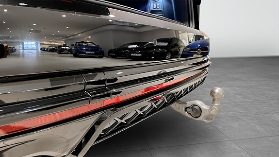 Volkswagen Touareg 14 of 14
