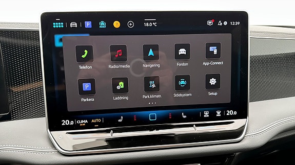 Volkswagen Passat 15 of 19