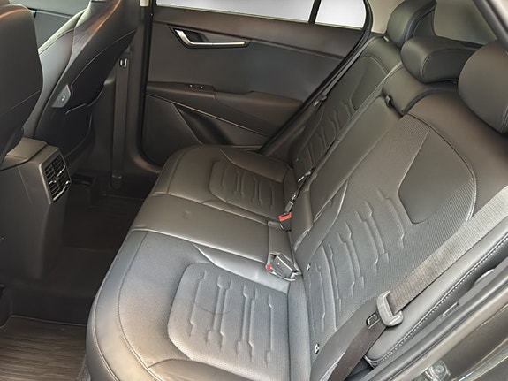 Kia Niro 9 of 19