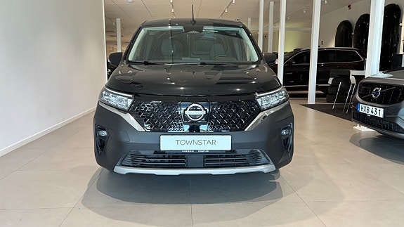 Nissan Townstar 2 of 15