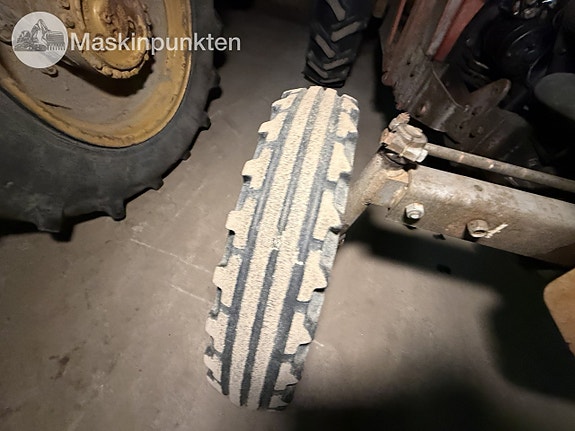 MASSEY FERGUSON 130 24 of 27