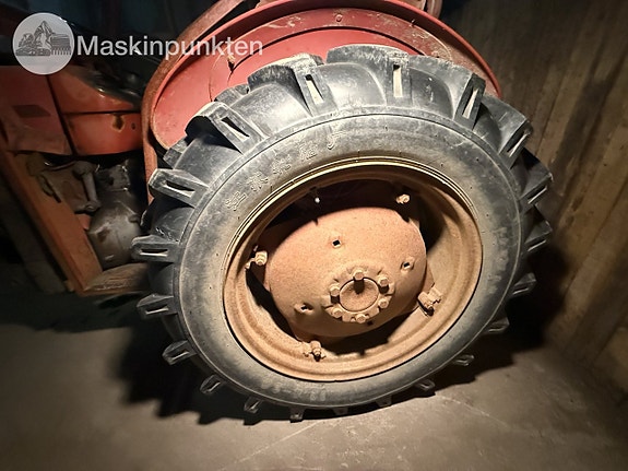 MASSEY FERGUSON 130 19 of 27