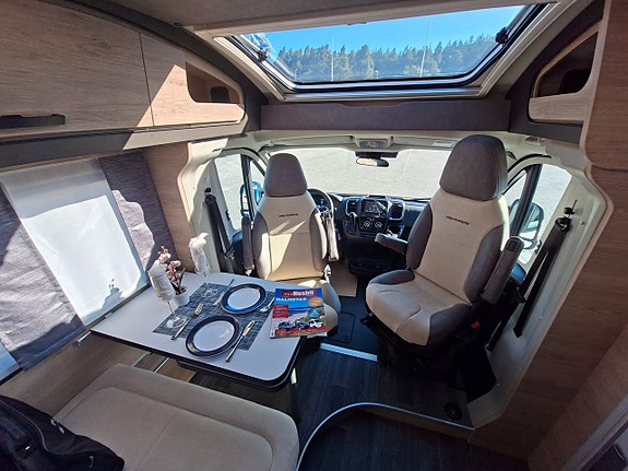 Weinsberg CaraCompact EDITION [PEPPER] 600 MEG 2027 /NYHET 13 of 19