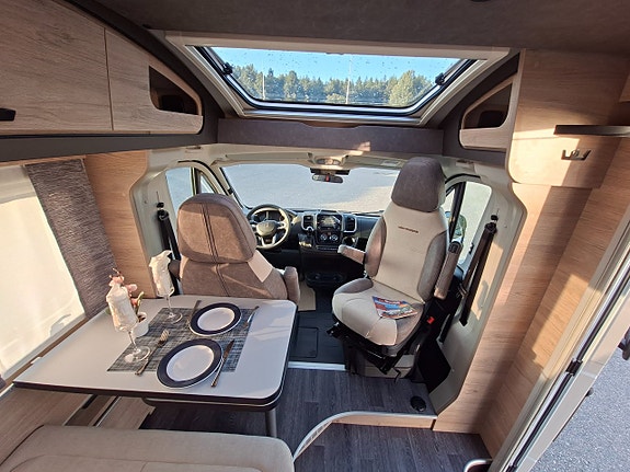 Weinsberg CaraCompact EDITION [PEPPER] 600 MEG 2027 /NYHET 8 of 19