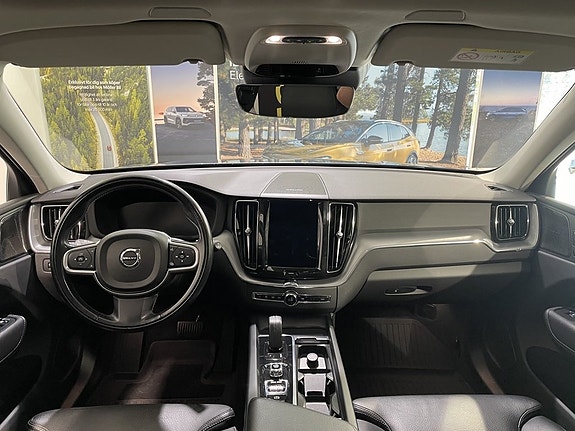 Volvo XC60 6 of 20