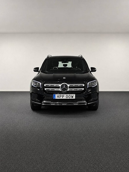 Mercedes-Benz GLB200 d 7 of 16