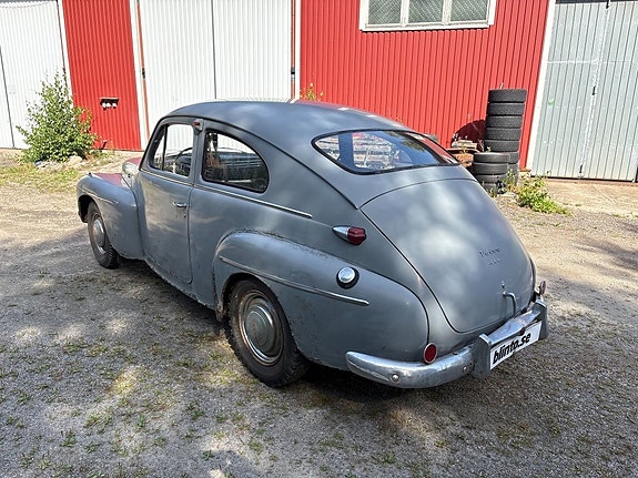 Volvo PV 8 of 12