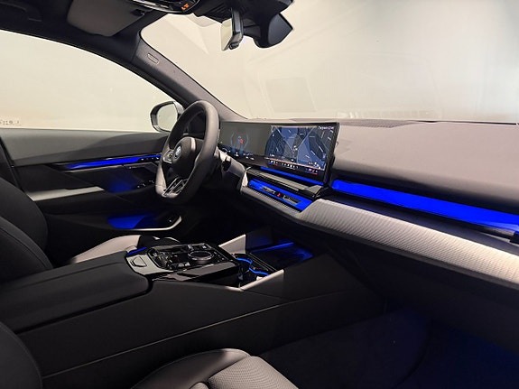 BMW i5 9 of 21