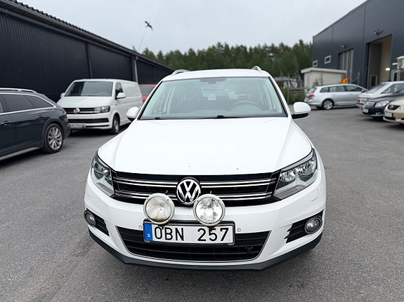 Volkswagen Tiguan 9 of 17