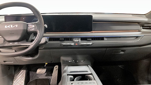 Kia EV9 11 of 17