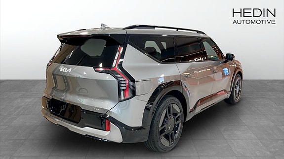 Kia EV9 6 of 17
